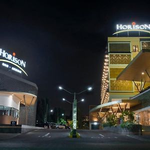 Horison Gkb Gresik